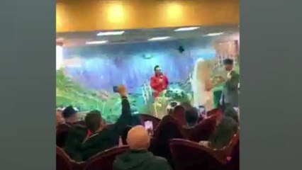 بطلة "صراع العروش" تعقد قرانها فجأة  في لاس فيغاس