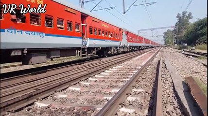 3 in 1 Trains !! MP Sampark Kranti Express, Gatimaan Express _ Humsafar Express