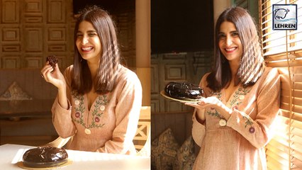 Aahana Kumra Celebrates Birthday With Media