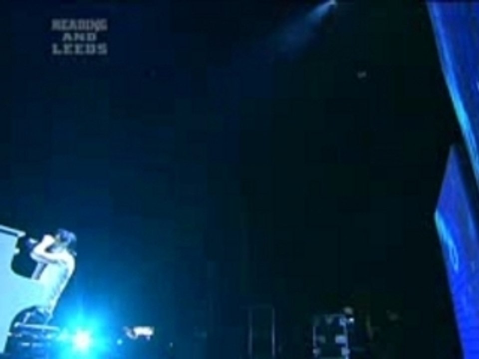 Muse Feeling Good Reading festival 26-08-2006