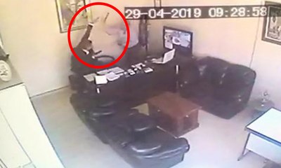 Tabancalı saldırgana sopayla direndi