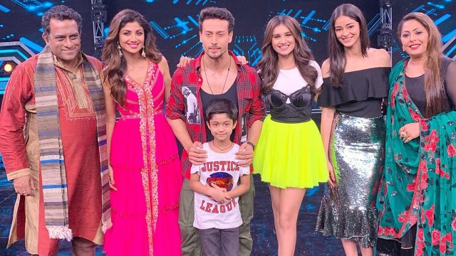 Shilpa Shetty's son Viaan Raj Kundra bunks school to meet Tiger Shroff,Here's why | FilmiBeat
