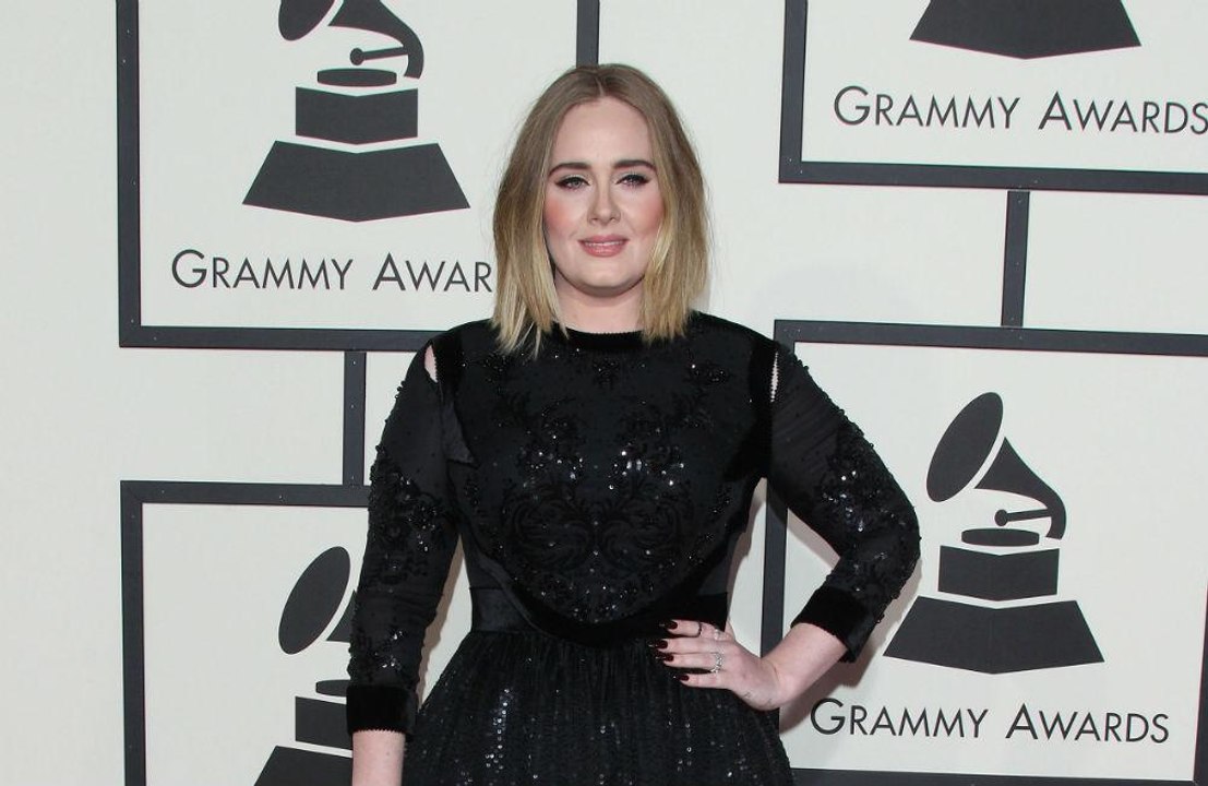 Adele breaks silence on Simon Konecki split