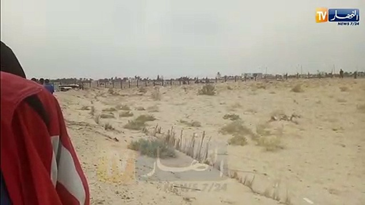 مشاهد لسقوط طائرة هيليكوبتر عسكرية بالقرب من مطار قمار بالوادي