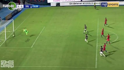 Paraguay'da tartışma yaratan gol kararı