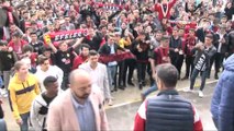 Fuat Çapa ve Eskişehirsporlu futbolcular öğrencilerle buluştu