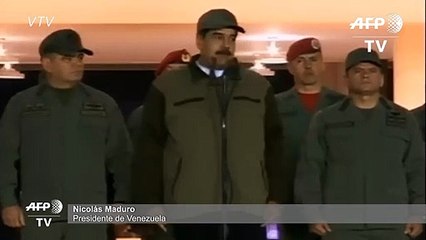 Maduro dice a militares venezolanos que "ha llegado la hora de combatir"