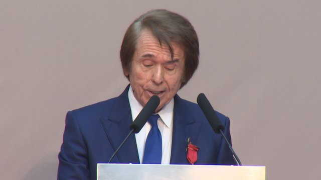 Raphael, orgulloso de recibir la Medalla de Oro de la CAM