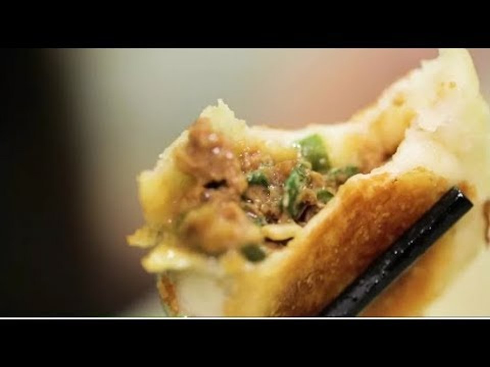 二更 | 福州满满的人间烟火气，都藏在这一口鲜嫩多汁都煎包里