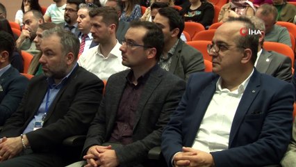 “Cumhuriyet Devrinin Bir Serhat Vilayeti Hakkâri” sempozyumu düzenlendi