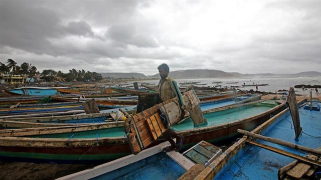 Cyclone Fani: Nearly 800,000 evacuated in India before storm