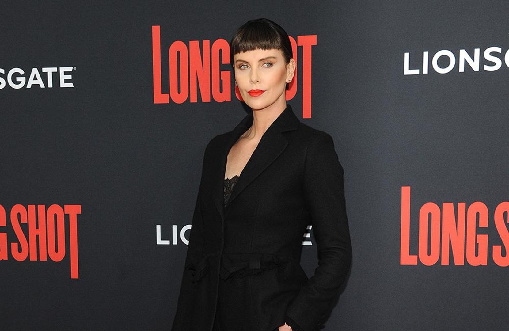 ⁣Charlize Theron was tired when shooting Long Shot sex scene