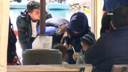 Sahil güvenlik botları 26 mülteciyi denizde yakaladı