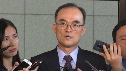 귀국 앞당긴 문무일 검찰총장...봇물 터진 檢 반발 / YTN