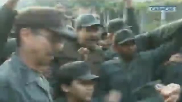 Nicolás Maduro exhibe sus tropas en Caracas