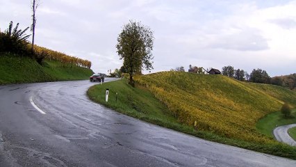 Porsche Carrera 4 - Der Supersportler für jedes Wetter.