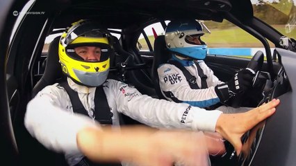 Rosberg gegen Aguero. Das Puma Race Off.