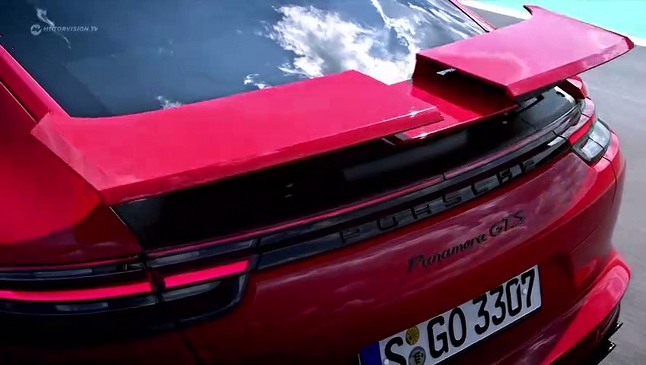 Porsche Panamera GTS Sport Turismo