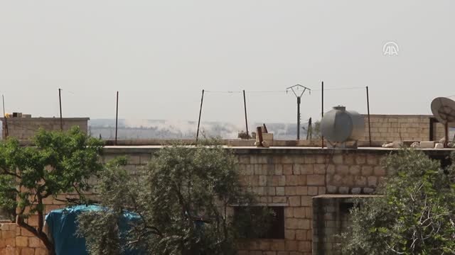 İdlib Gerginliği Azaltma Bölgesi'ne Hava Saldırısı: 5 Ölü (2)