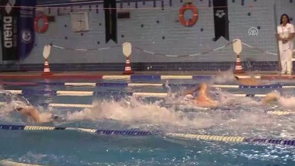 10. Uluslararası Arena Aquamasters Yüzme Şampiyonası