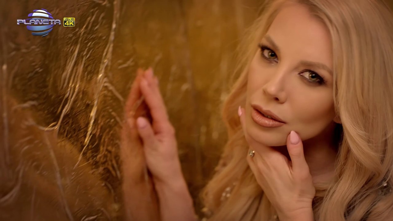 Emilia i Denis Teofikov - Akula / Емилия и Денис Теофиков - Акула (Ultra HD 4K - 2019)