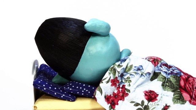 TROLLS Stop Motion For Kids | Princess Poppy Toy Fun | Crafty Kids