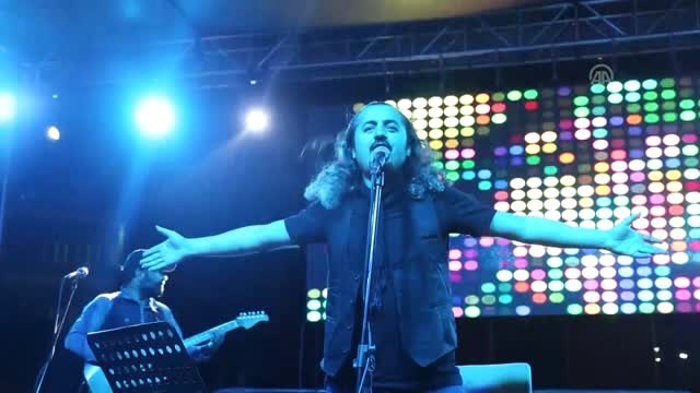 Şarkıcı Savaş Korkmaz Kilis'te Konser Verdi