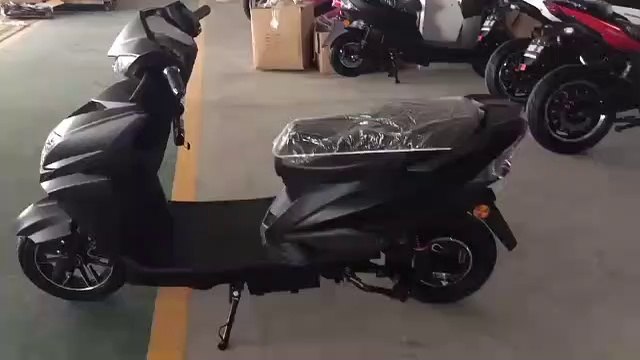 Електроскутер Elwinn EM-2200