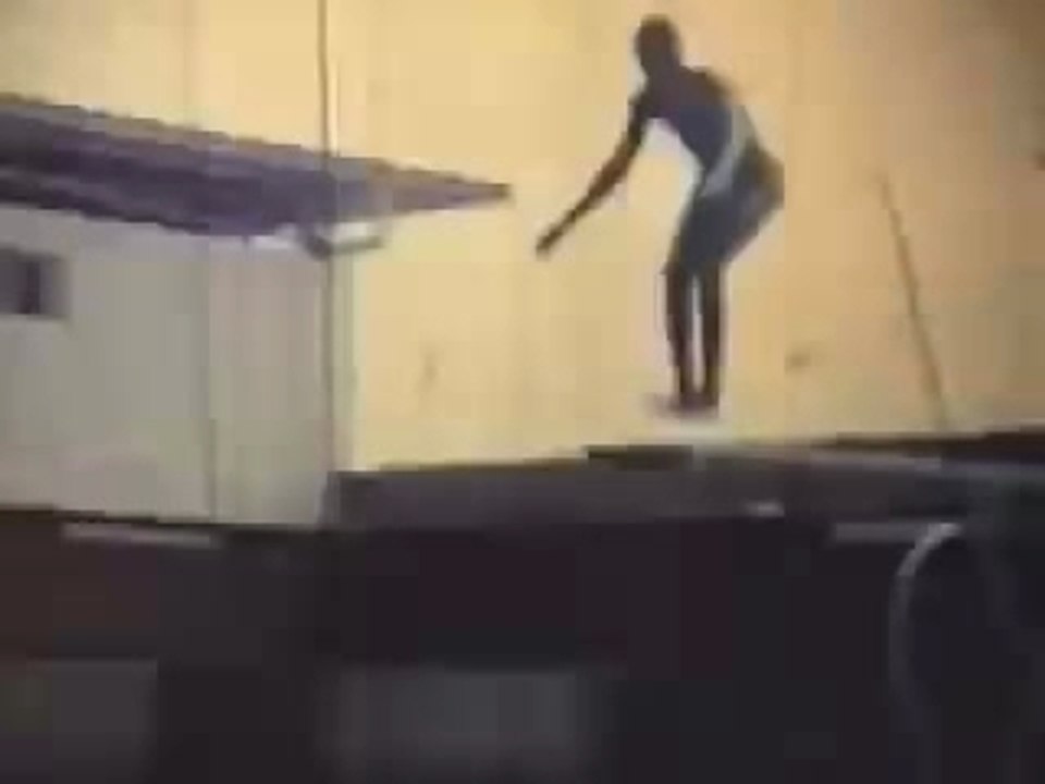 Piscine de garnements