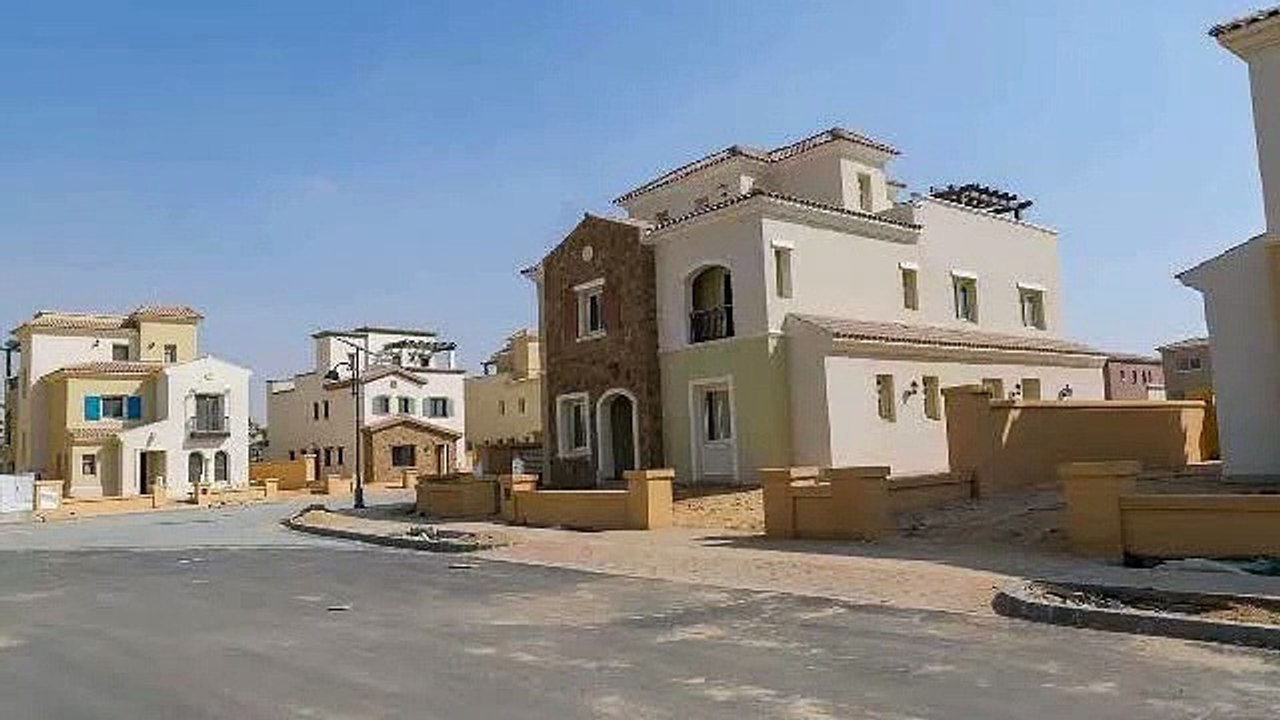 amazing villa with installments in Emaar Mivida very hot price