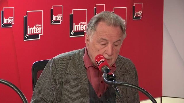 Régis Debray donne un exemple de mauvaise pensée du poète Paul Valéry : La faiblesse de la force est de ne croire qu’en la force, monsieur Castaner devrait méditer ce petit point.
