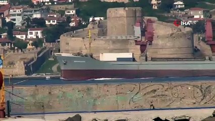Rus askeri kargo gemisi Çanakkale Boğazı’ndan geçti