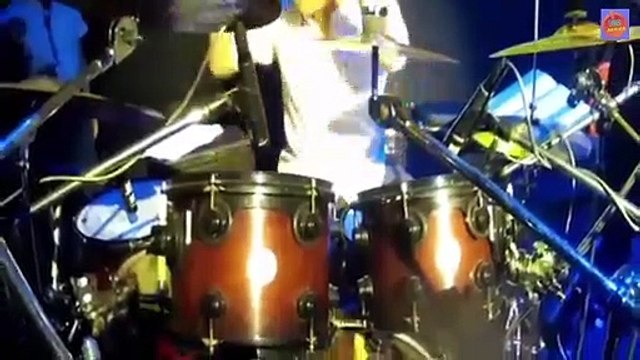 Thu Minh khoe giọng nữ cao