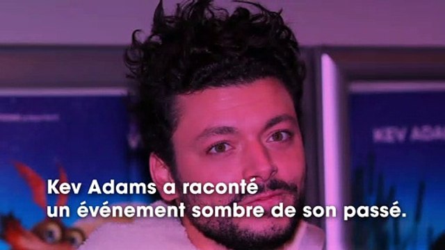Kev Adams raconte le traumatisme d’enfance qui le poursuit encore aujourd’hui