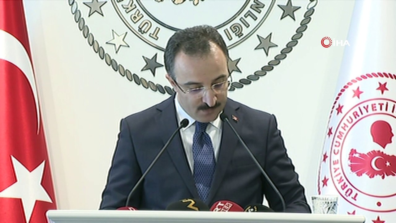 İçişleri Bakan Yardımcısı Çataklı: 'Mavi kategoride aranan 1 terörist, turuncu kategoride aranan 1 terörist, gri kategoride aranan 6 terörist, kategorisi olmayıp sözde üst yönetici konumunda olan 2 teröristin de aralarında olduğu toplam 93