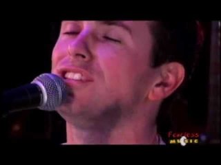 Troubled Hubble - I'm Pretty Sure I Can See Molecules