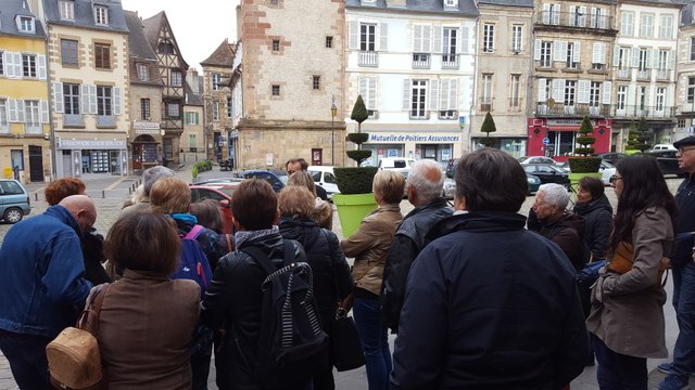 Découvrez l'Auvergne: Le centre historique de Moulins. Interview.