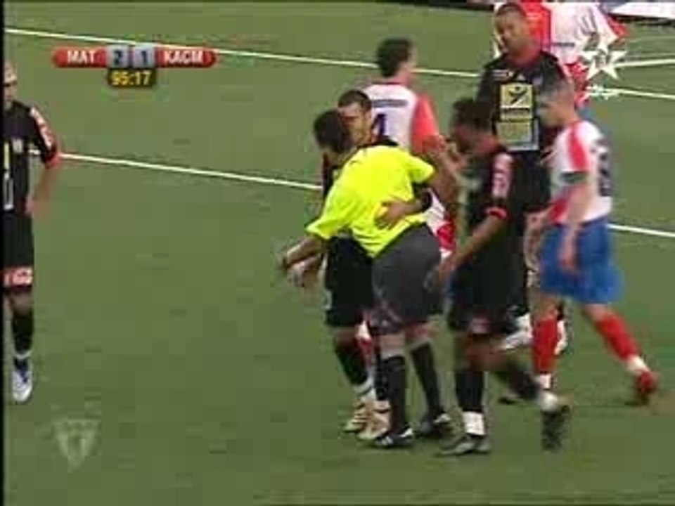 The end - arbitre.....hma....