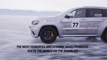 Automobile : Jeep Grand Cherokee bat un record de vitesse sur glace au Lac Baikal
