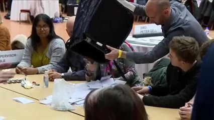 Helyi választások Nagy-Britanniában, erősödtek a Liberális Demokraták