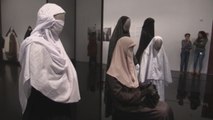 Las mujeres de la modestia: algunas judías de Israel también escogen el velo