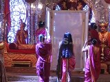 Jhansi Ki Rani | Manikarnika Present Gifts To Widow Women | झाँसी की रानी