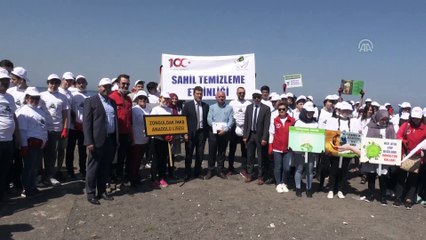 Lise öğrencileri sahilde temizlik yaptı - ZONGULDAK