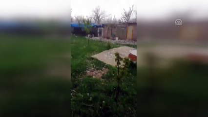 Niğde'de dolu meyve ağaçlarında hasara neden oldu (2)