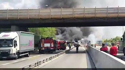 One dead after bus crash inferno
