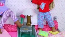 Baby Dolls Pillow Fight in Dollhouse Bedroom Toys Play!