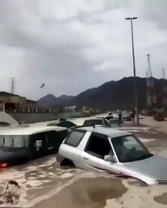Floods Ras Al Khaimah after heavy rainfall