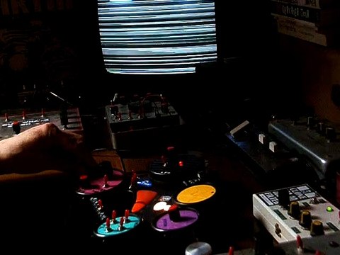 DRUM TOY CIRCUIT BENDING