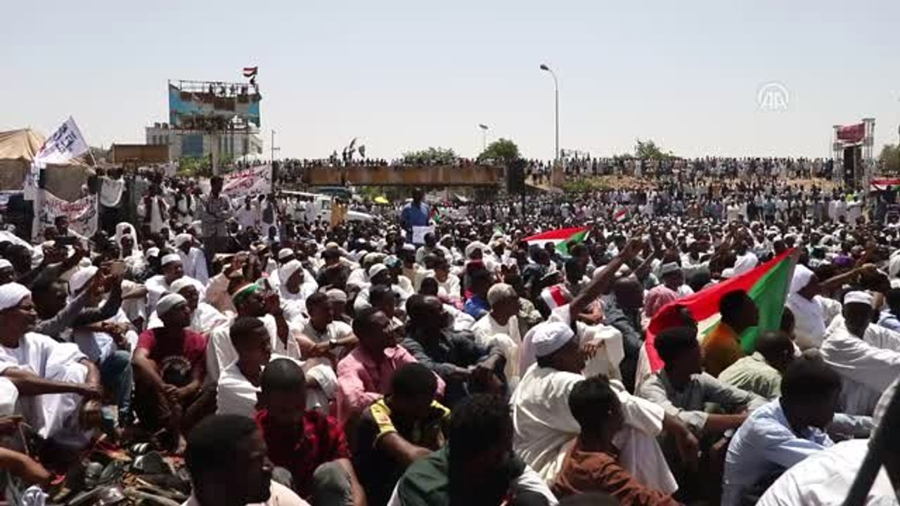 Sudan'daki Gösteriler