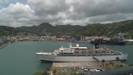 Σε καραντίνα το κρουαζιερόπλοιο με τους Σαϊεντολόγους λόγω ιλαράς